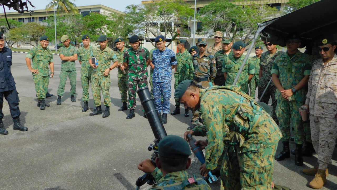 News Headlines 11th Command And Staff College Course Visits