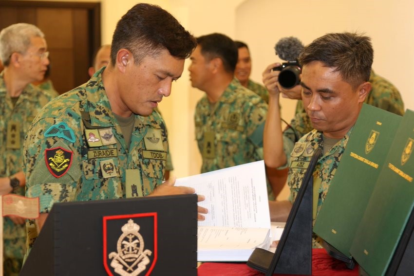 News Headlines - FIELD HEADQUARTERS ROYAL BRUNEI LAND FORCE...