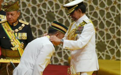 HIS MAJESTY THE SULTAN AND YANG DI-PERTUAN OF BRUNEI DARUSSALAM CONFERRED STATE DECORATIONS TO THE DEPUTY COMMANDER OF ROYAL BRUNEI LAND FORCE