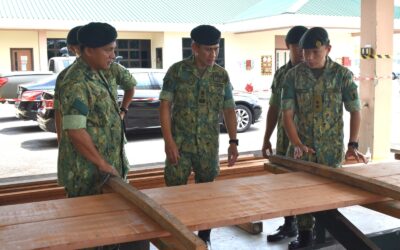 COMMANDER OF RBLF WORKING VISIT TO THIRD BATTALION RBLF