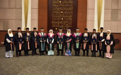 ROYAL BRUNEI LAND FORCE OFFICERS GRADUATED AT THE 35TH UNIVERSITI BRUNEI DARUSSALAM CONVOCATION CEREMONY