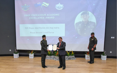 ROYAL BRUNEI LAND FORCE OFFICERS RECEIVE THE OBOE ENDEAVOUR ACADEMIC EXCELLENCE AWARD 2023