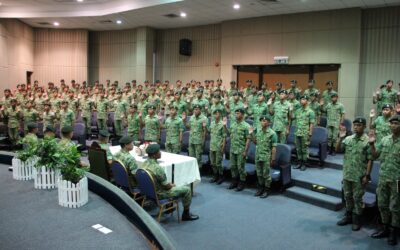 THE COMMANDER OF ROYAL BRUNEI LAND FORCE’S MEET AND GREET SESSION WITH THE COURSE PARTICIPANTS OF BASIC INFANTRY COURSE SERIES 2/2023