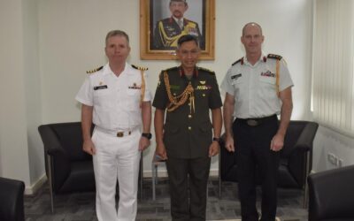 COMMANDER RBLF RECEIVES COURTESY CALL FROM NON-RESIDENT CANADIAN DEFENCE ATTACHE TO BRUNEI DARUSSALAM