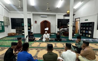 ENLIVENING OF KAMPUNG BUKIT SAWAT MOSQUE WITH RELIGIOUS ACTIVITY