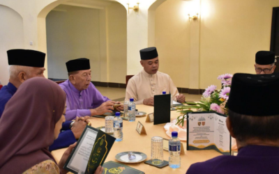 COMBAT SERVICE SUPPORT ROYAL BRUNEI LAND FORCE HELD IFTAR WITH FORMERS COMMANDERS OF RBSS, COMMANDANTS OF SS RBAF, COMMANDANTS OF CSS RBLF, HEAD PROJECT MANAGER, COMMANDING OFFICERS AND REGIMENT SERGEANT MAJORS OF CSS RBLF