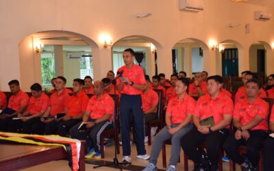 SESSION WITH COMMANDER ROYAL BRUNEI LAND FORCE