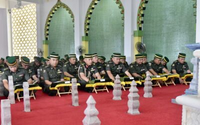 ROYAL BRUNEI LAND FORCE HELD A SURAH YAASIN AND TAHLIL EVENT AT THE ROYAL MAUSOLEUM