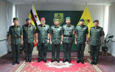 SAM BROWNE BELT PRESENTED TO RSM 1BN RBLF