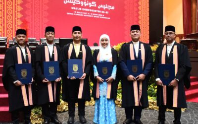 SIX RBLF OFFICERS GRADUATED AT THE 37th UNIVERSITI BRUNEI DARUSSALAM CONVOCATION