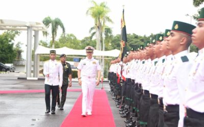 THE MINISTER OF NATIONAL DEFENSE OF THE PEOPLE’S REPUBLIC OF CHINA VISITS THE ROYAL BRUNEI LAND FORCES