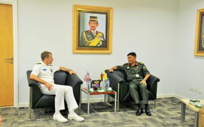KUNJUNGAN KERJA DARIPADA COMMANDER TASK FORCE 73 (CTF-73), UNITED STATE NAVY