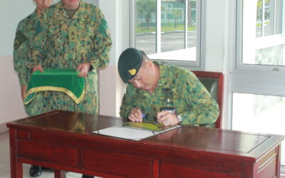 LAWATAN PEMERINTAH TENTERA DARAT DIRAJA BRUNEI KE DEPOH LOGISTIK KHIDMAT BANTUAN KOMBAT TDDB
