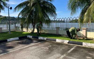 FIRST BATTALION ROYAL BRUNEI LAND FORCE CONDUCTED A CLEANING CAMPAIGN AT KAMPONG PINTU MALIM MOSQUE