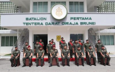 COMMANDER OF ROYAL BRUNEI LAND FORCE CONDUCTS WORKING VISIT TO FIRST BATTALION ROYAL BRUNEI LAND FORCE