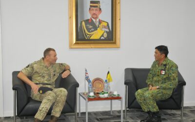 KUNJUNGAN KERJA DARIPADA GENERAL OFFICER COMMANDING REGIONAL COMMAND