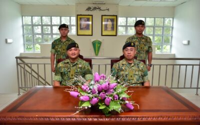 HANDOVER CEREMONY FOR THE DEPUTY COMMANDING OFFICER OF THIRD BATTALION ROYAL BRUNEI LAND FORCE