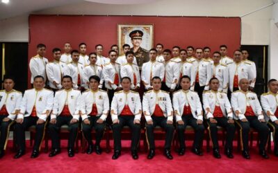 REGIMENTAL DINNER NIGHT FOR OUTGOING COMMANDING OFFICER AND OFFICERS OF SECOND BATTALION ROYAL BRUNEI LAND FORCE