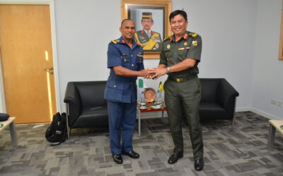 KUNJUNGAN PENGENALAN PENASIHAT PERTAHANAN NIGERIA KEPADA PEMERINTAH TDDB