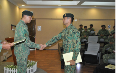 MAJLIS PENUTUP KURSUS BAGI ANGGOTA SKUADRON KERETA PERISAI PENINJAU BATALION BANTU TENTERA DARAT DIRAJA BRUNEI