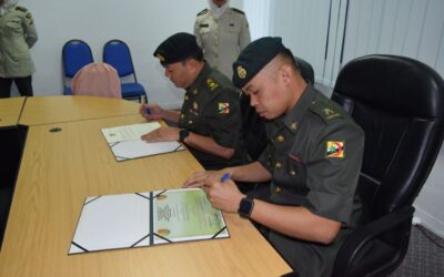 UPACARA SERAH TERIMA TUGAS PEGAWAI PEMERINTAH DEPOH LOGISTIK KHIDMAT BANTUAN KOMBAT TENTERA DARAT DIRAJA BRUNEI