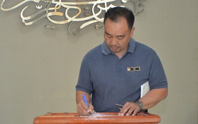 LAWATAN PENGARAH PUSAT PENYELIDIKAN DAN PERKEMBANGAN SAINS DAN TEKNOLOGI KEMENTERIAN PERTAHANAN