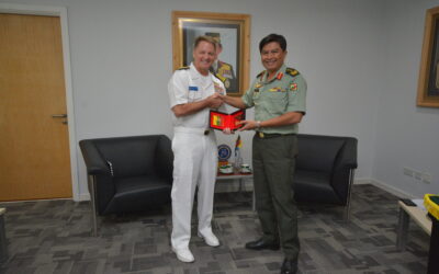 COURTESY CALL FROM COMMANDER LOGISTICS GROUP WESTERN PACIFIC / TASK FORCE 73