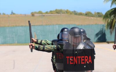 ANTI-RIOT STUDY DAY FOR PERSONNEL OF FIRST BATTALION, ROYAL BRUNEI LAND FORCE