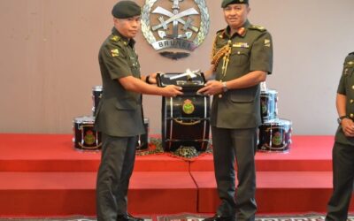 RBLF COMMANDER FAREWELL VISIT TO FIRST BATALLION ROYAL BRUNEI LAND FORCE