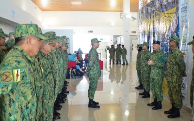KONTINJEN PASUKAN PENEMBAK AARM TDDB BERLEPAS KE SINGAPURA
