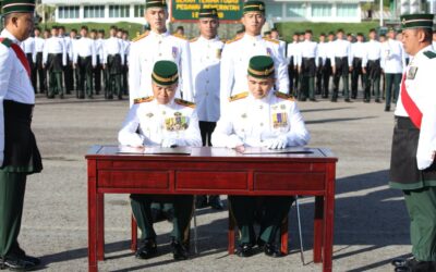 HANDING OVER PARADE FOR THE COMMANDING OFFICER OF FIRST BATTALION ROYAL BRUNEI LAND FORCE