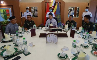 SEMANGAT MUHIBBAH WITH ACTING TUTONG DISTRICT OFFICER, HEADS OF MUKIM, VILLAGES AND GOVERNMENT OFFICERS OF TUTONG DISTRICT IN CONJUNCTION WITH THE ROYAL BRUNEI LAND FORCE 59TH ANNIVERSARY