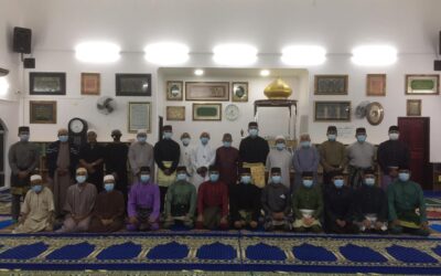 ENLIVENING OF KAMPONG PUTAT MOSQUE WITH RELIGIOUS ACTIVITIES