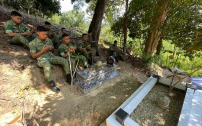 FIRST BATTALION ROYAL BRUNEI LAND FORCE CONDUCTED CLEANING CAMPAIGN AT KIARONG MUSLIM CEMETERY AND NURI BELIMBING SUBOK MUSLIM CEMETERY
