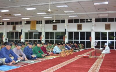ROYAL BRUNEI LAND FORCE HELD SUNAT HAJAT PRAYER AND RECITATION OF DOA QUNUT NAZILAH FOR THE PEOPLE AND NATION OF PALESTINE