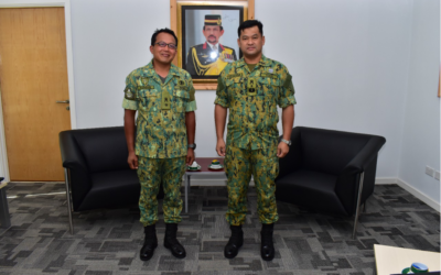 THE COMMANDER OF ROYAL BRUNEI LAND FORCE RECEIVES COURTESY CALL FROM THE OUTGOING DEFENCE ATTACHÉ TO SINGAPORE